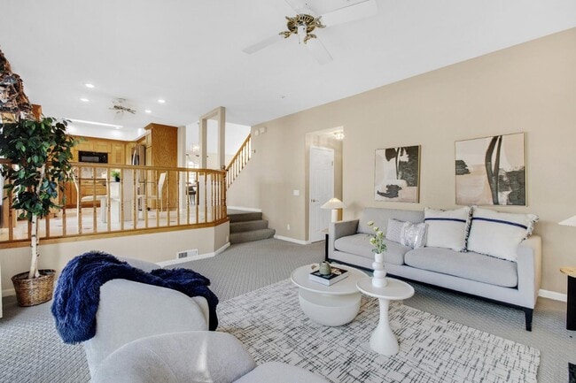 Building Photo - 639 Mercado Ct