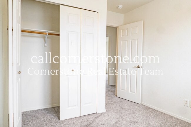 Building Photo - 7511 Barn Owl Dr