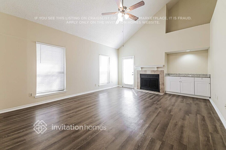 Building Photo - 2146 Falcon Ridge Dr