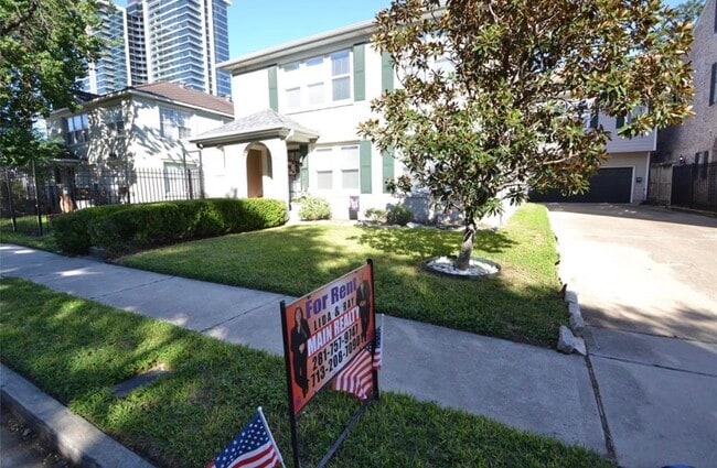 Building Photo - 1507 McDuffie St