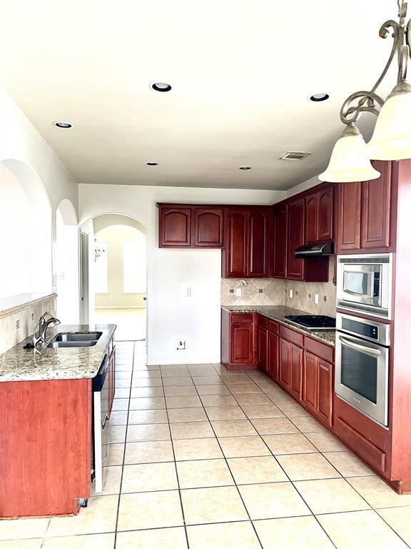 Building Photo - 18003 Blues Point Dr