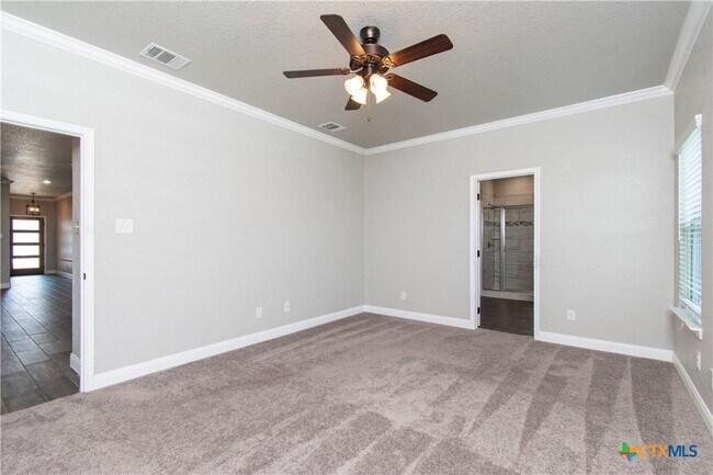 Building Photo - 7506 Hickman St
