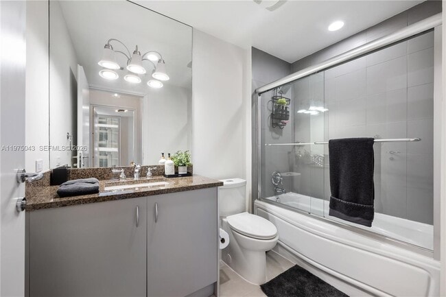 Building Photo - 300 S Biscayne Blvd