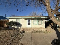 Building Photo - 105 N Avenue U