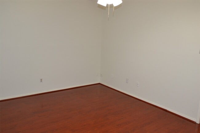 Building Photo - 2379 Briarwest Blvd