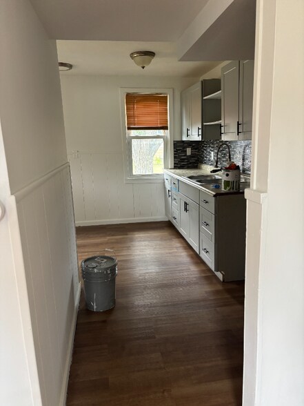 Building Photo - 15 Channing Pl