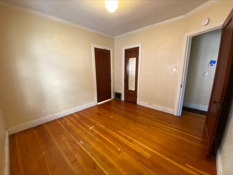 Bedroom - 247 N 400 E
