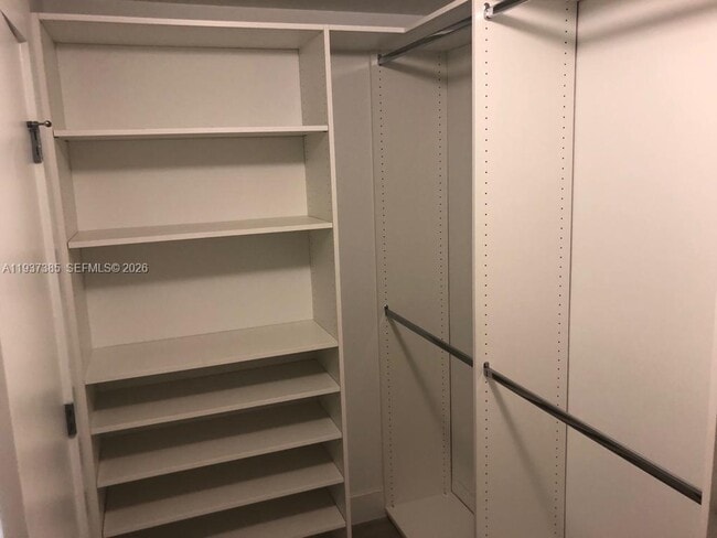 Building Photo - 16385 Biscayne Blvd