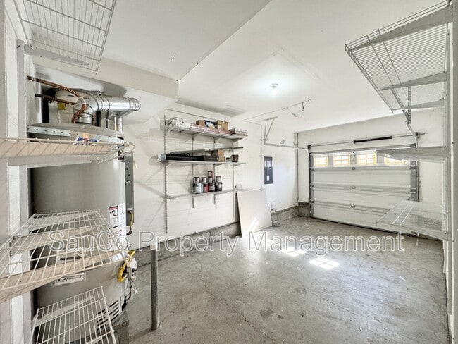 Building Photo - 14705 NW Benny Dr