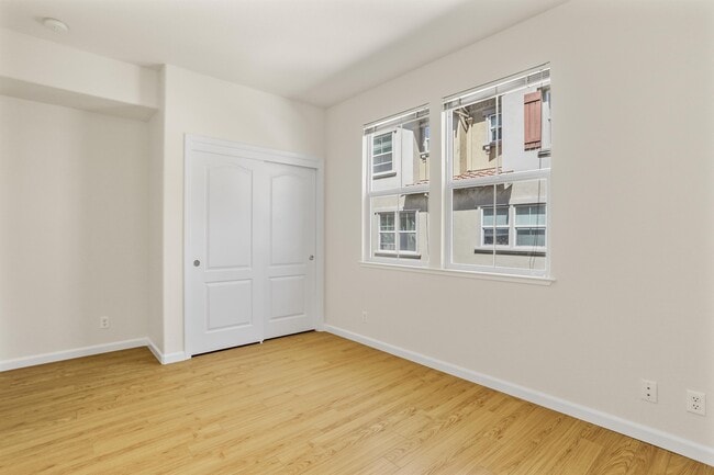Building Photo - 2189 Beech Cir