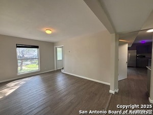 Building Photo - 3550 Red Oak Ln