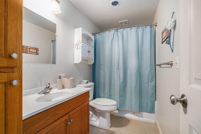 Building Photo - 6275 Schuss Crossing