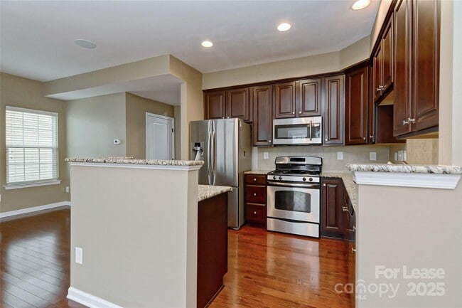 Building Photo - 7718 Sweet Fern Way