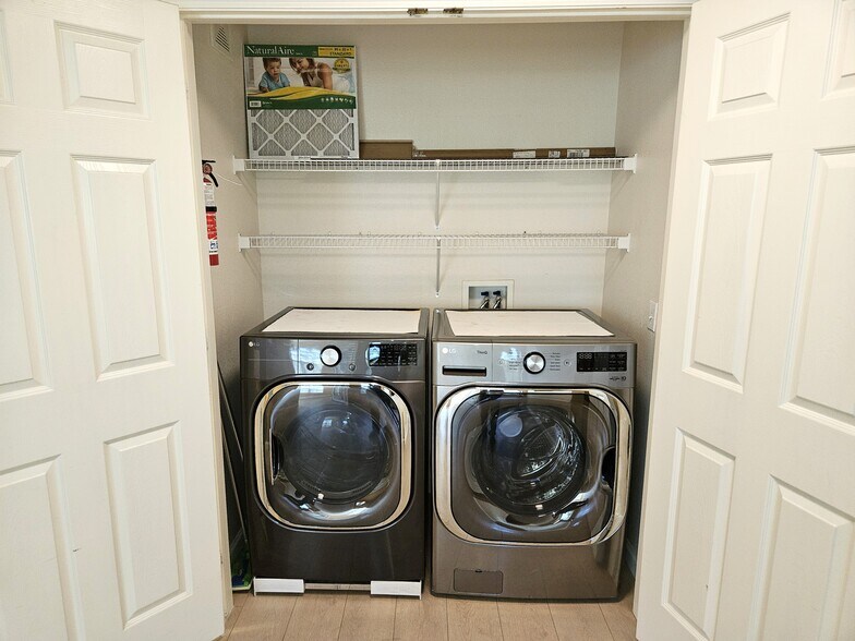 Laundry Closet - 7442 S Quail Cir