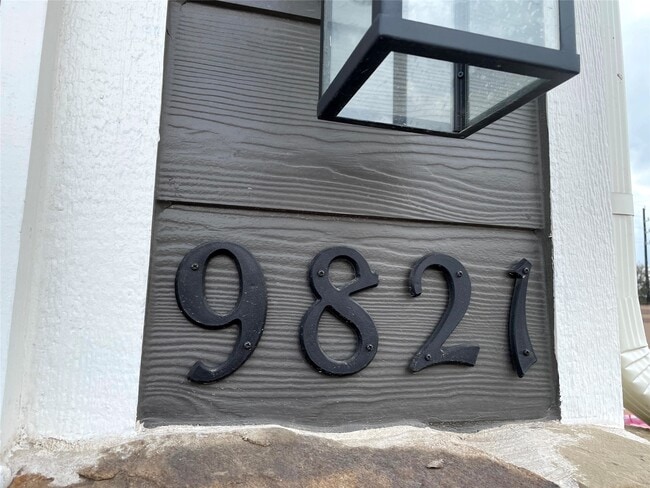 Building Photo - 9821 Prairie Garden Ln