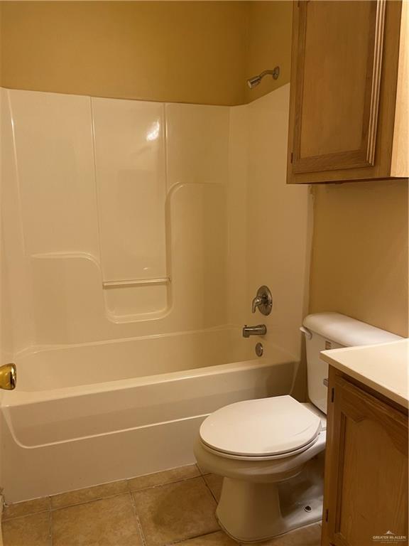 Building Photo - 703 La Mancha Dr