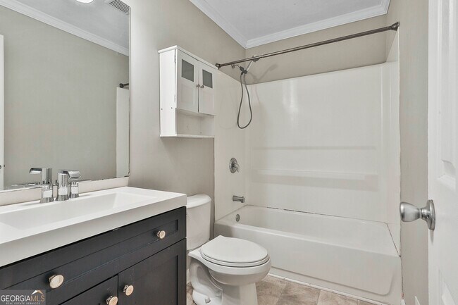 Building Photo - 29 Tinica Way