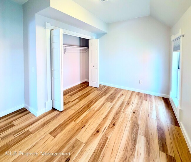Building Photo - 1107 N Downing St
