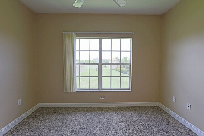 Building Photo - 4175 Castilla Circle