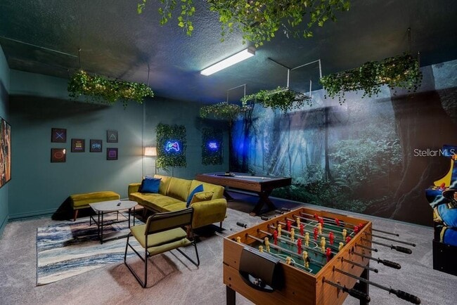 Building Photo - 7215 Oakmoss Loop