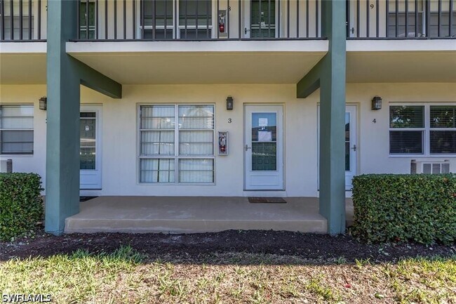 Building Photo - 235 Seaview Ct