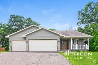Building Photo - 4732 Blanding Ct
