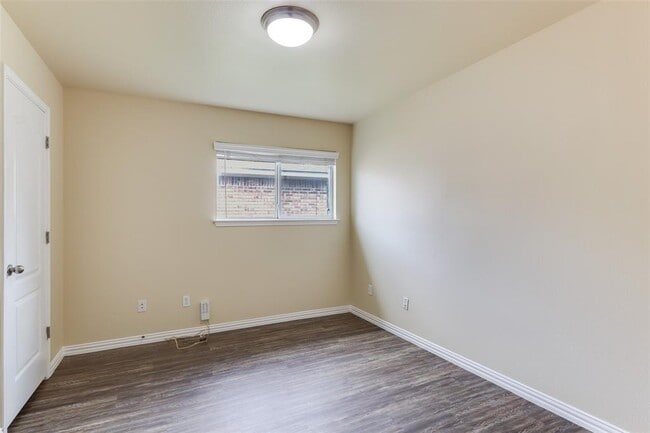 Building Photo - 2600 Grand Mission Way