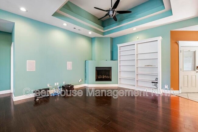 Building Photo - 11758 E Creek Ln