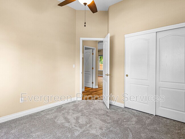 Building Photo - 12021 Gold Pointe Ln