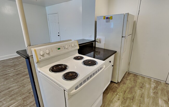 Building Photo - 1954 Conway Rd