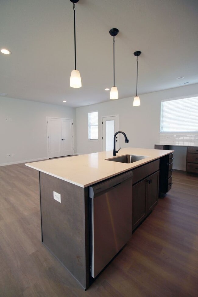 Building Photo - 2324 Lovie Ln