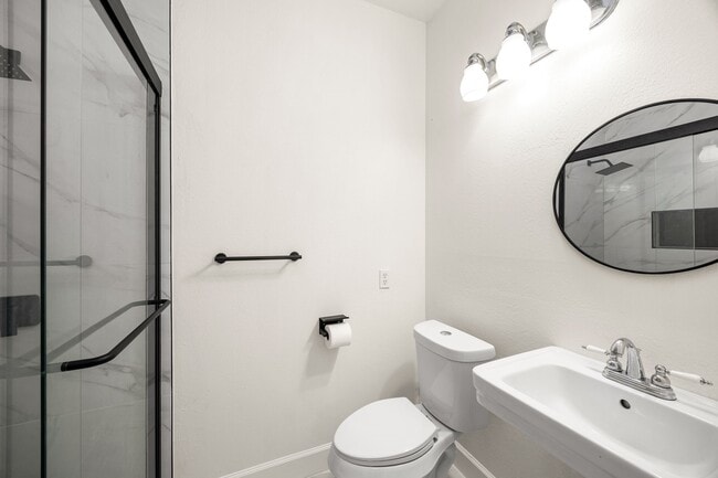 Building Photo - 1912 Shearn St