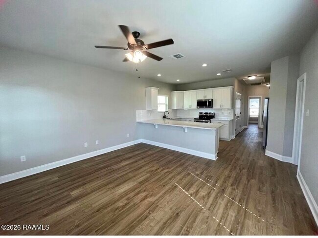 Building Photo - 110 Bozeman Trl