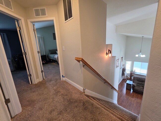 Building Photo - Gorgeous 4 Bed 3 bath Home In Fountain Colorado!!