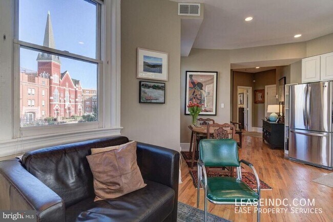 Building Photo - 1201 Q St NW