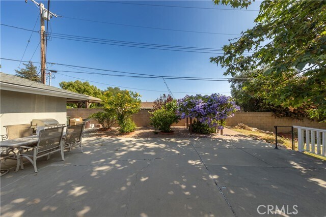 Building Photo - 4661 Woodhaven Dr