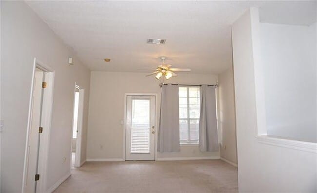 Building Photo - 1 Bedroom, 1 Bathroom Condo, Gated Community