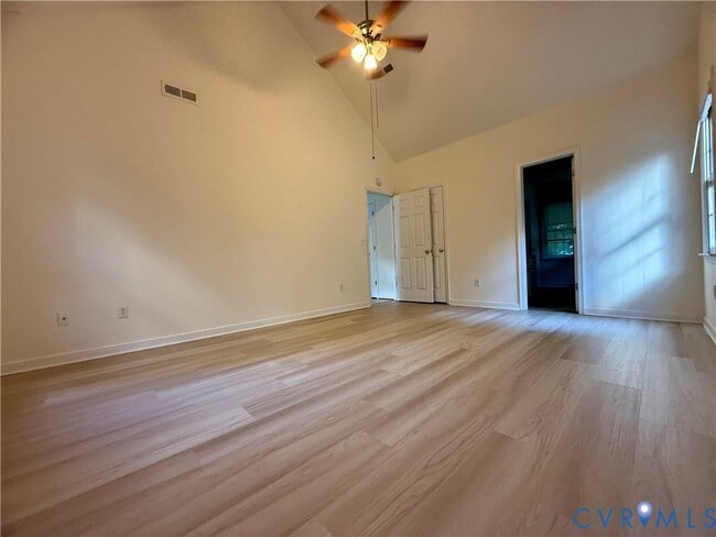 Building Photo - 6920 Amstel Bluff Way