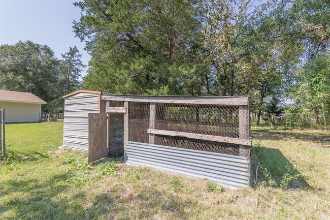 Building Photo - 2137 FM 1375