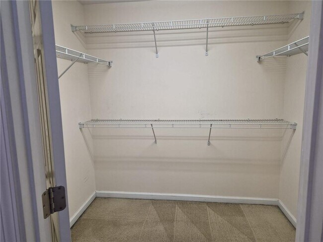 Building Photo - 5966 Haddon Pl SE