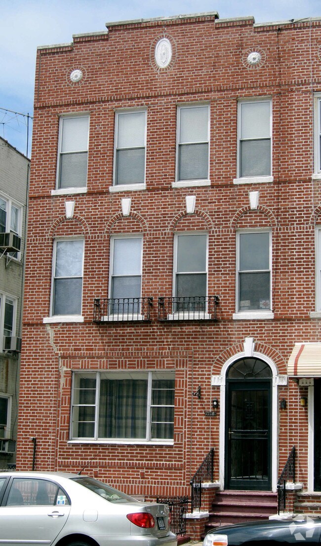Primary Photo - 7118 21st Ave