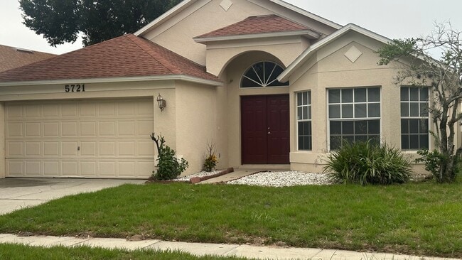 Building Photo - 5721 Rywood Dr