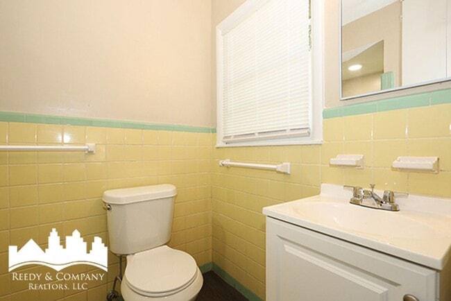 Building Photo - 4057 Faronia Dr