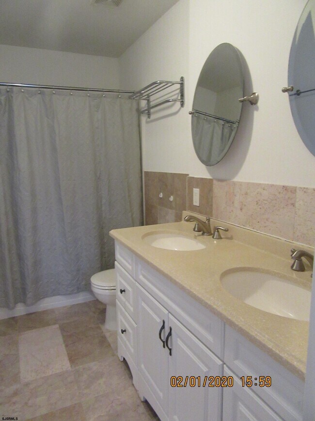 Building Photo - 2743 Evergreen Ct