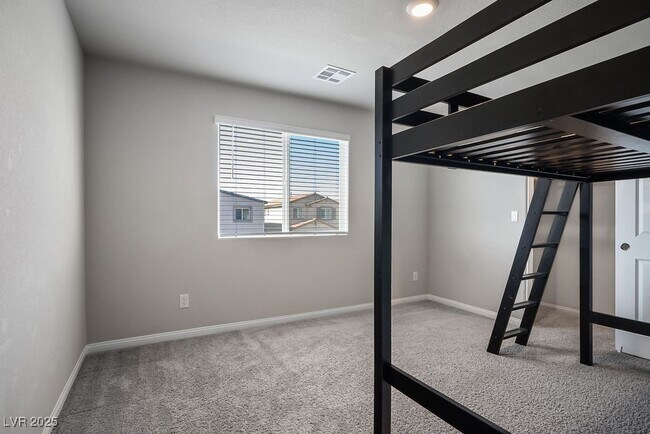 Building Photo - 9648 Spyglass Run Ave