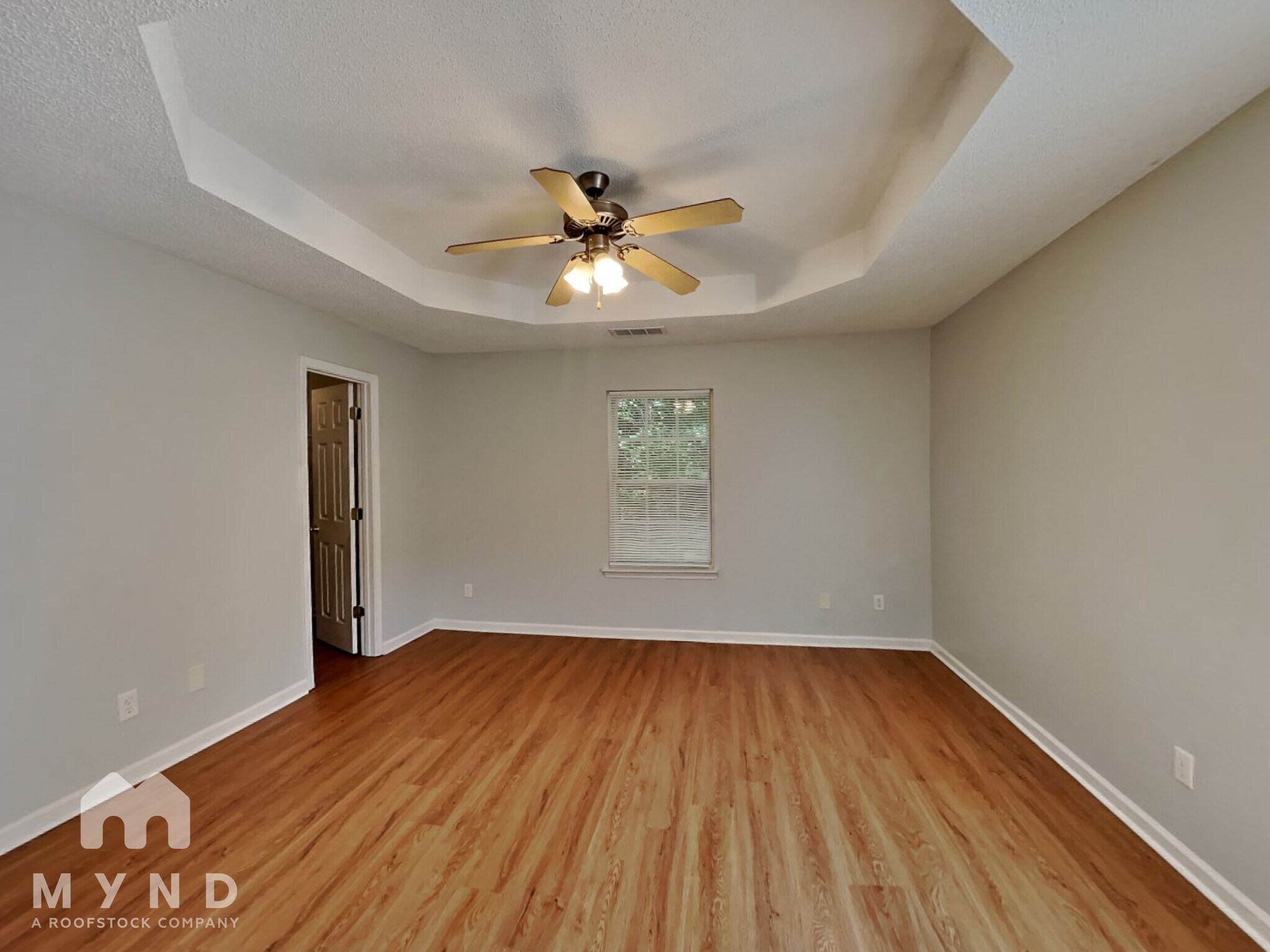 Building Photo - 113 Meadow Ct