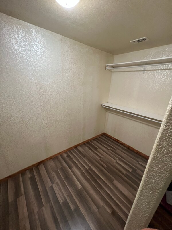 Building Photo - 2526 Co Rd 4790