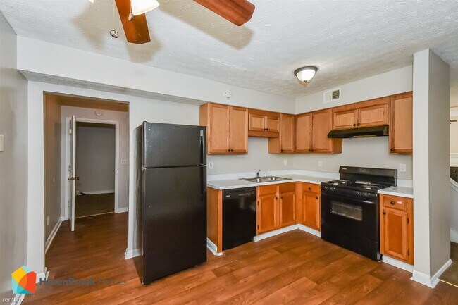 Building Photo - 3 br, 2 bath House - 5075 Forest Downs Lane