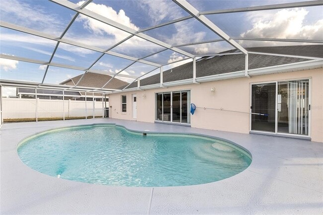 Building Photo - 8619 Knottingham Dr