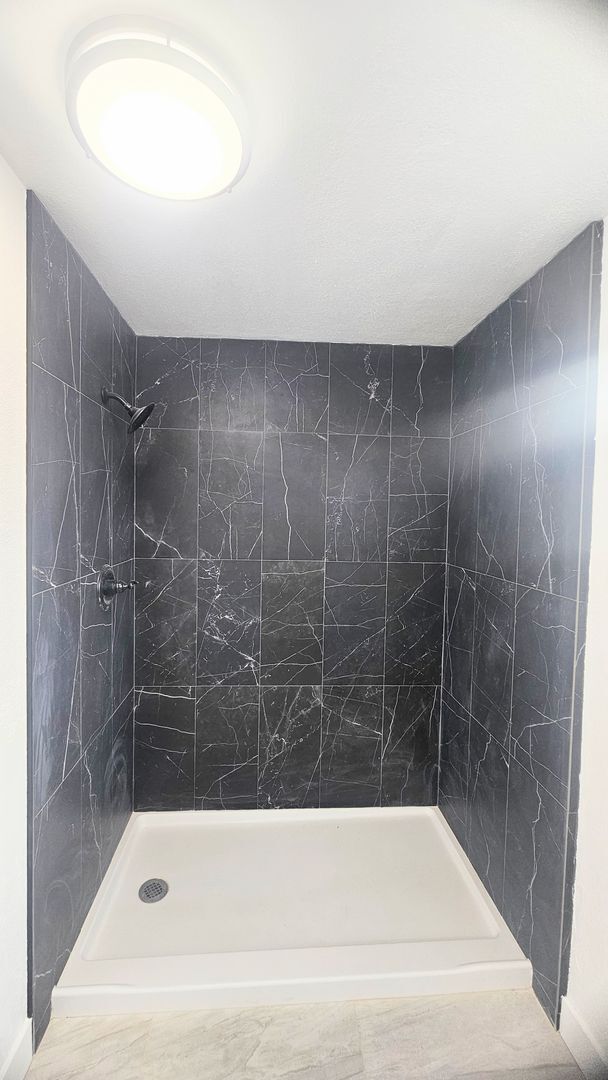 Building Photo - Rancho De Oro